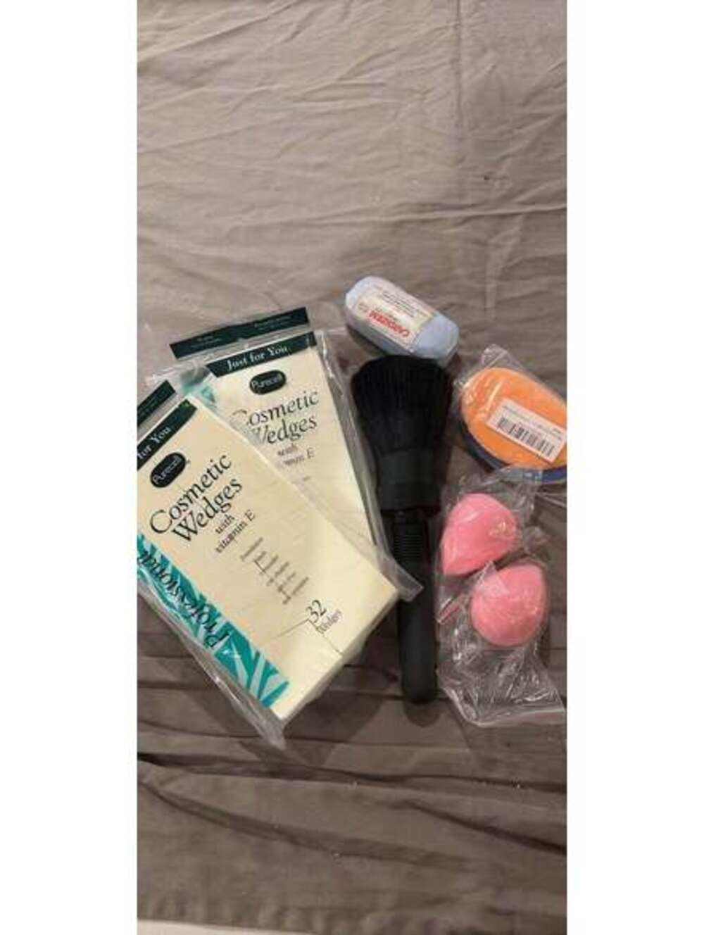 Purecell Cosmetic Wedges, Makeup Sponges, and Brush Set